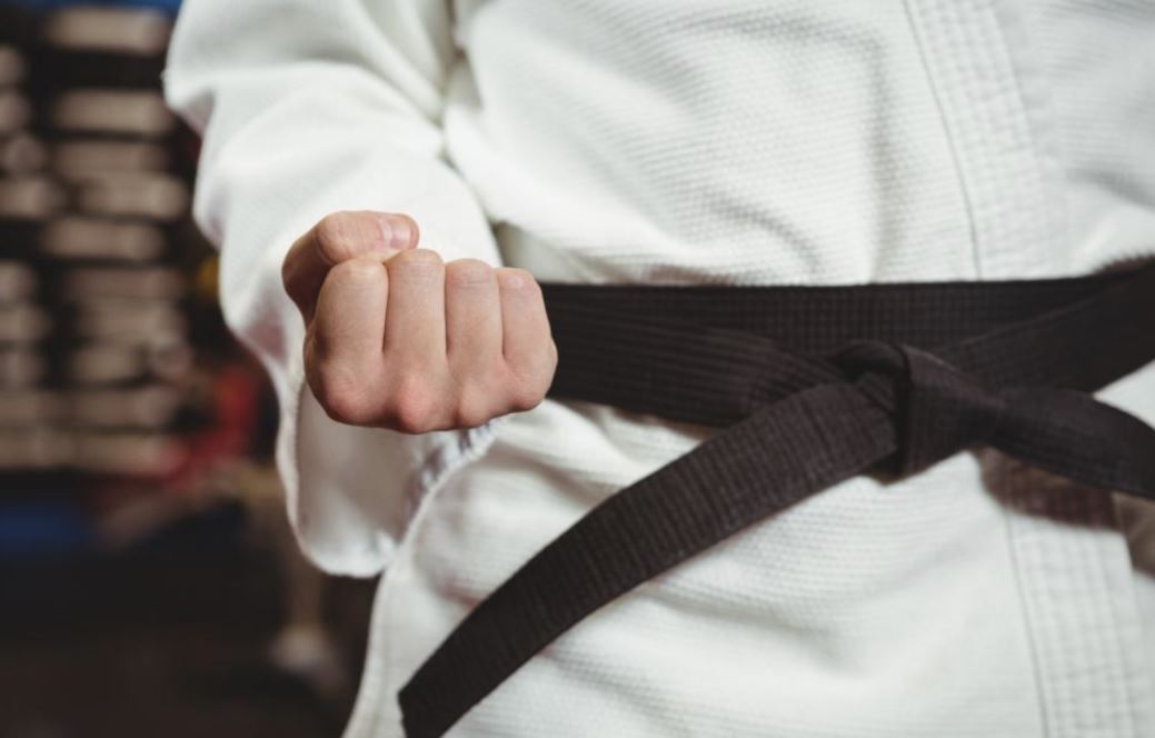 Karate for Longevity: How Martial Arts Promotes Healthy Aging ...